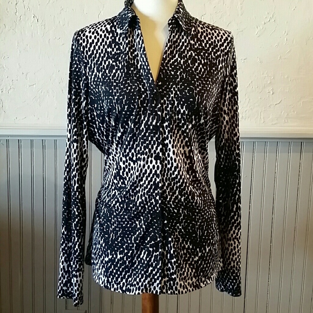 💕 *ANN TAYLOR* Button-down